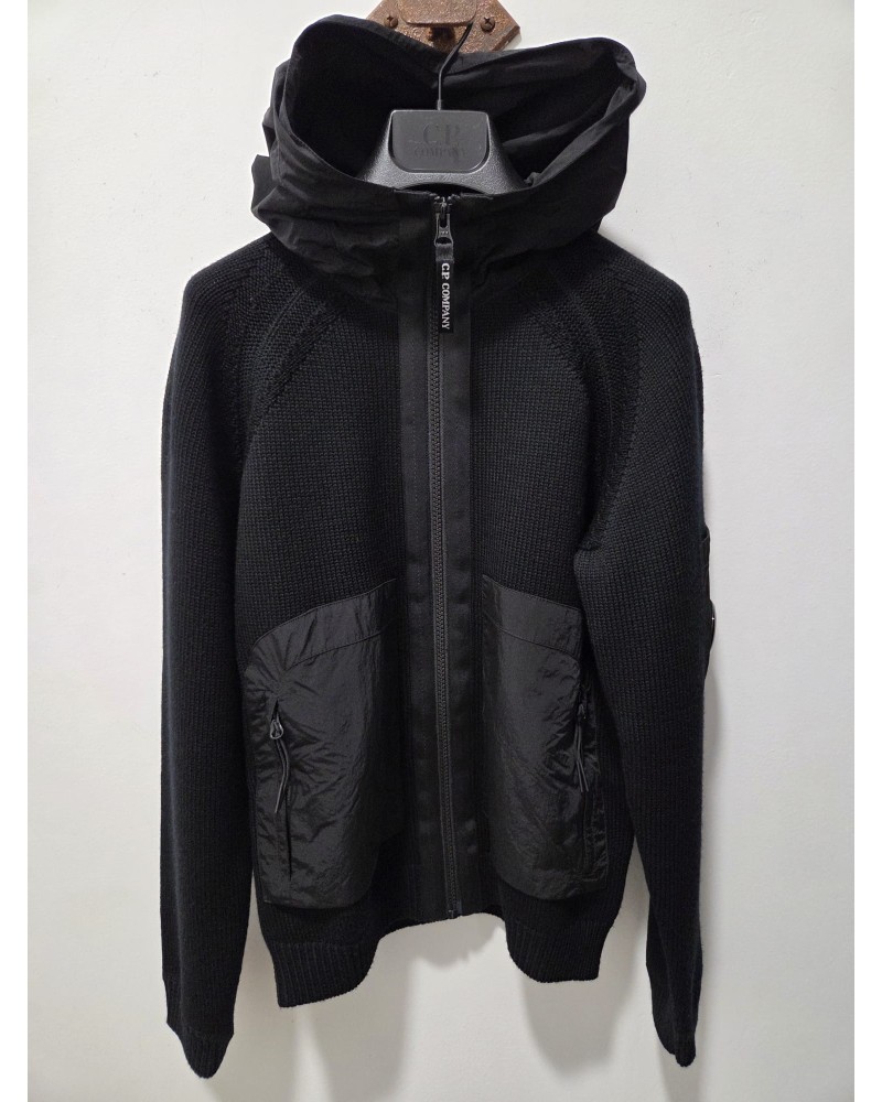 CP COMPANY VESTE BI-MATIERE NYLON ET MAILLE